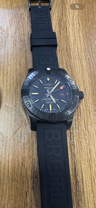 Breitling Avenger “Black Bird” 44mm