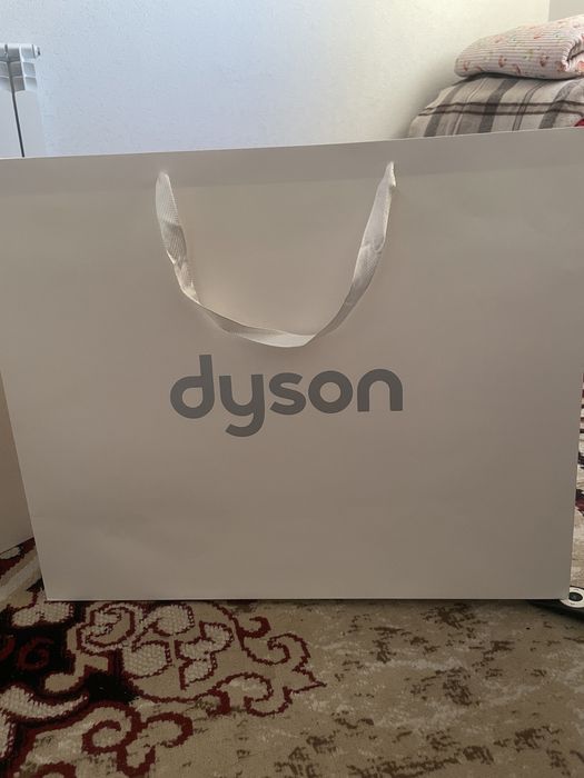 Подарочный пакет dyson размер 50х40х20