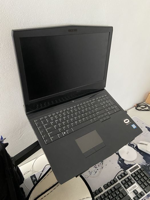 Игровой ноутбук Alienware 17 R4