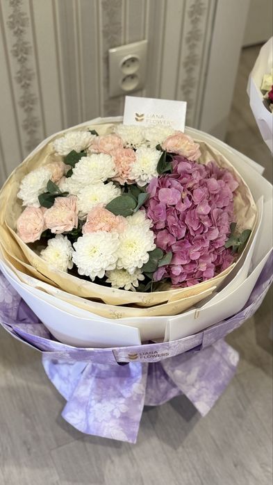 Продам букет цветов