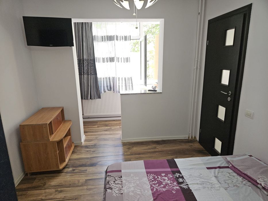 Apartament cu doua camere micut dar modern in Trivale