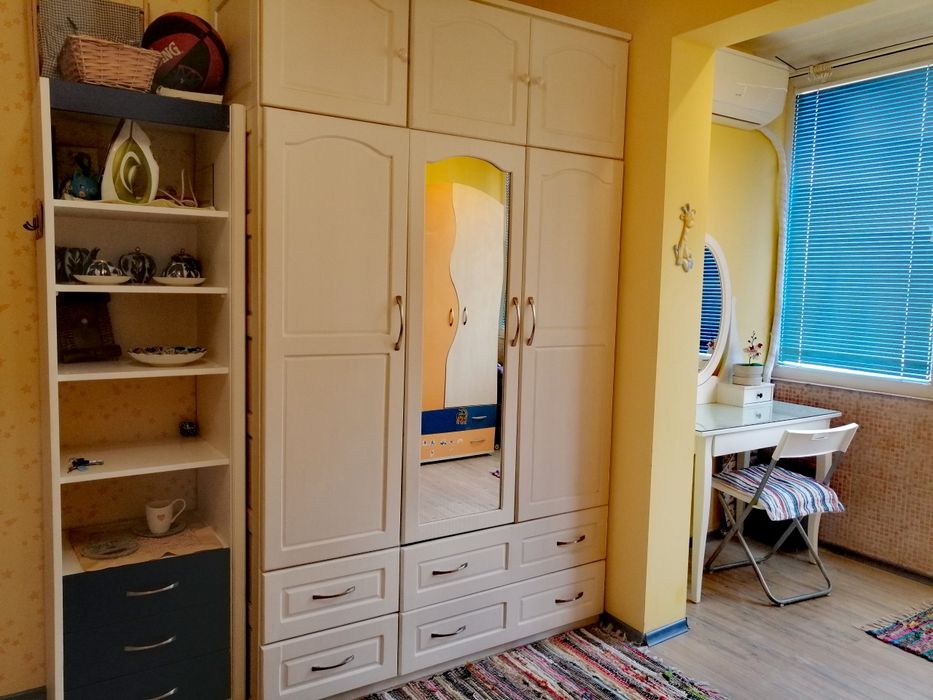 СОБСТВЕНИК ЛУКС Стая до метро станция Красно село ВСИЧКИ ЕКСТРИ!