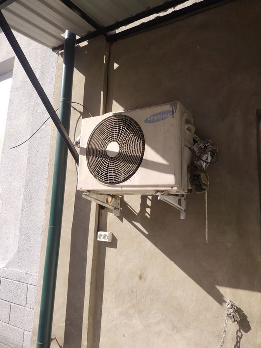 Vitrinniy haladilnik, витринный холодильник, holadilnik.