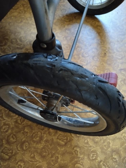 Продаю коляску детскую