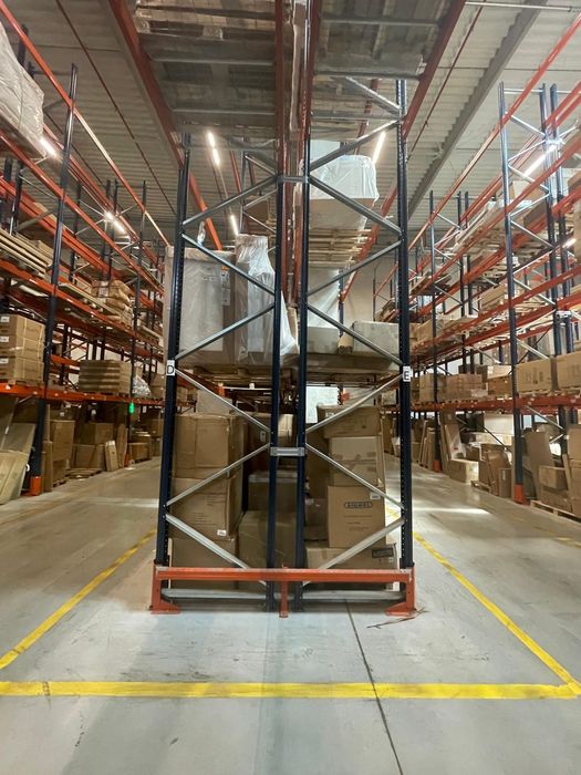 Rafturi pentru paleți industriale