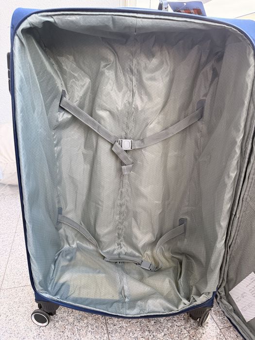 Troler NOU mare L albastru, 4 roți, foarte încăpător