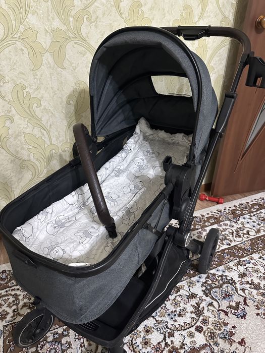 Продам коляску в отличном состоянии