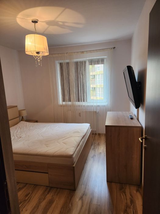 Apartament Prima Nufarul pta.,Nucetului,3 camere si parcare privata