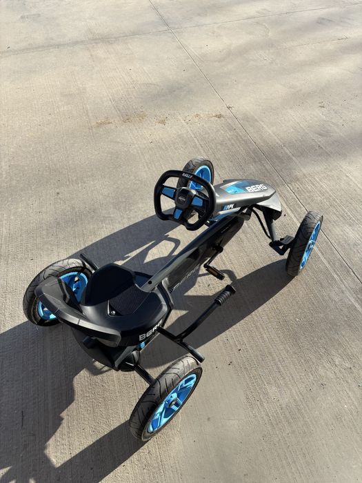 Количка с педали картинг BERG (рикша)