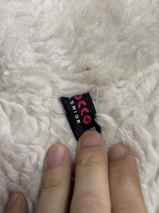 Безрукавка nohands