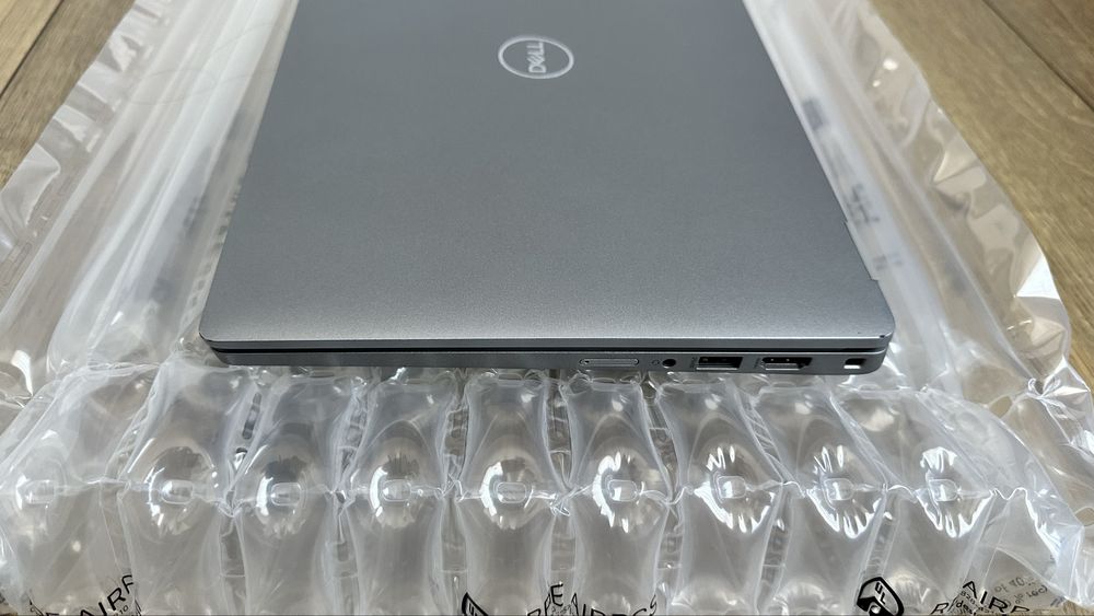 Лаптоп Dell Latitude 5320 FHD 13.3” Intel i5-1145G7 16GB RAM 256GB SSD