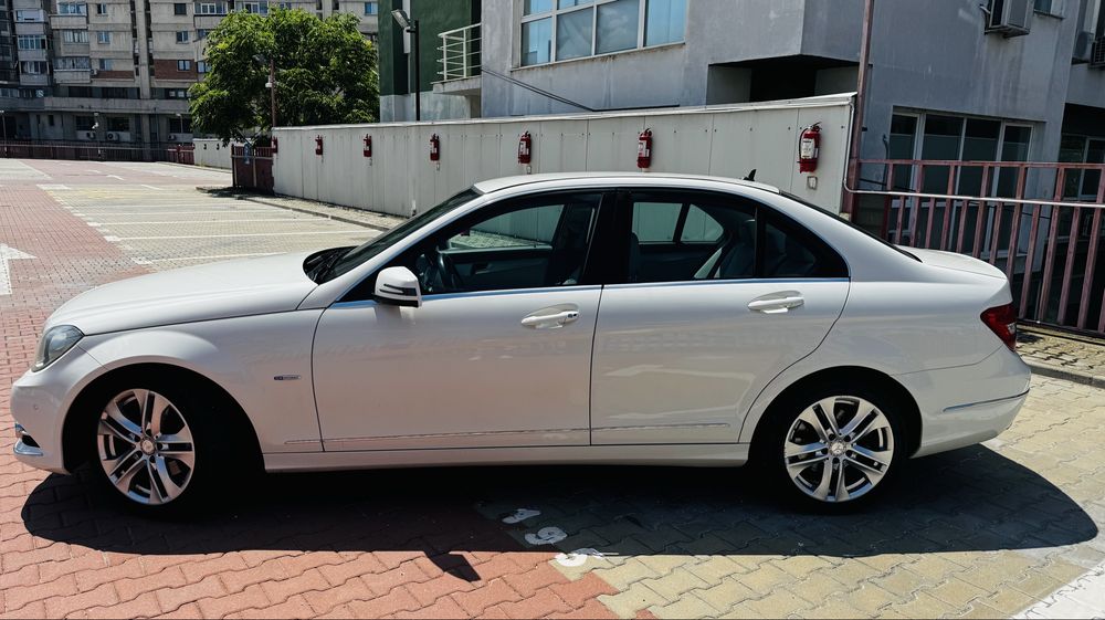 MERCEDES-BENZ C-Class 2012 — imagine 2