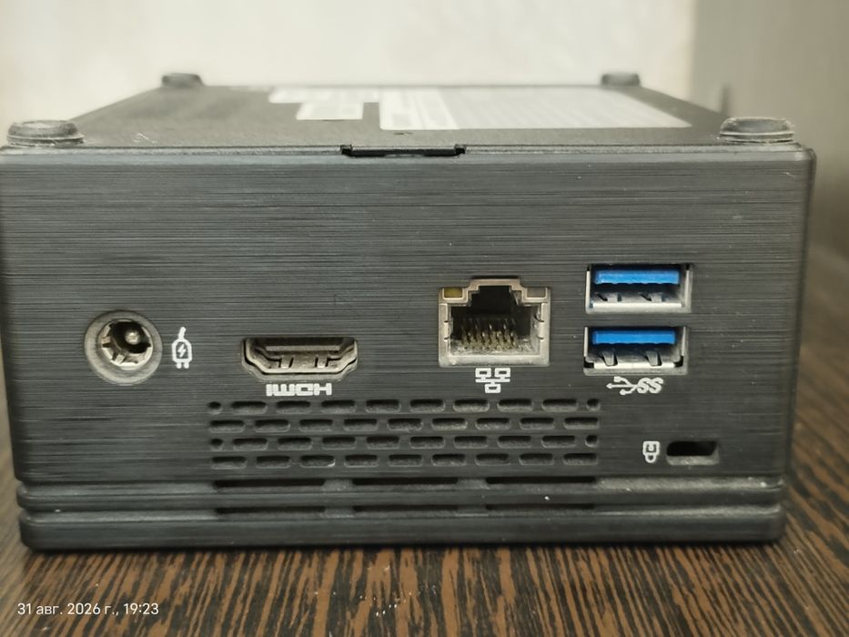 Мини компьютер Gigabyte GB-BPCE-3350C