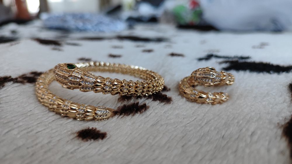 Продам бижутерию