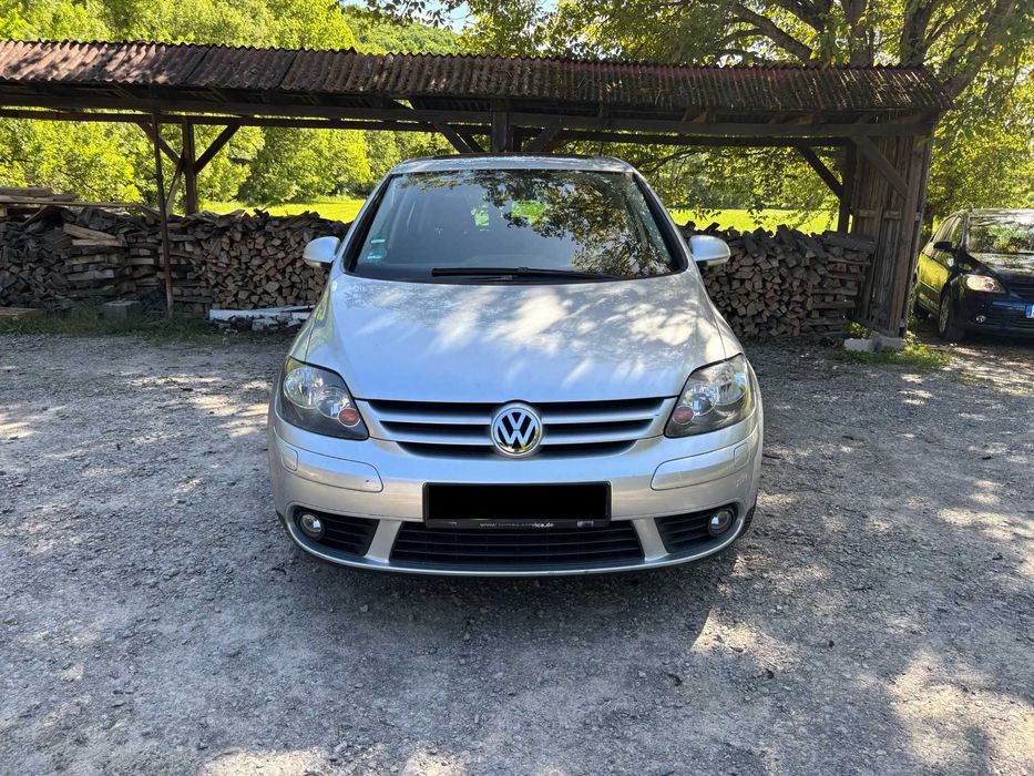 Volkswagen Golf 5 Plus 1.6 Benzina* 105.000 KM Reali