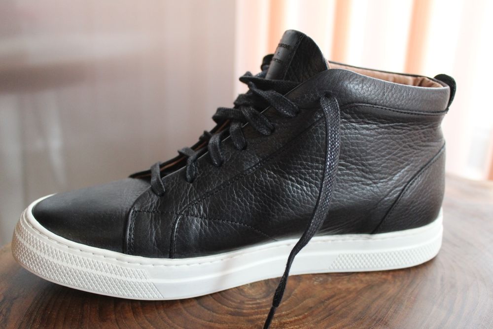 Обувки  Schmoove