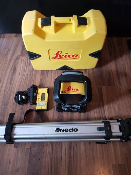 Laser rotativ Leica Rugby CLH