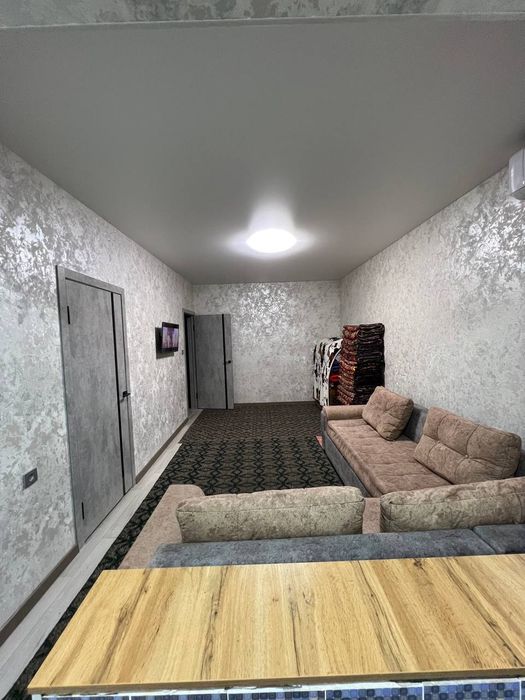 Продаётся 3-х ком квартира на Авиосозлар 1. Состояние хорошее.