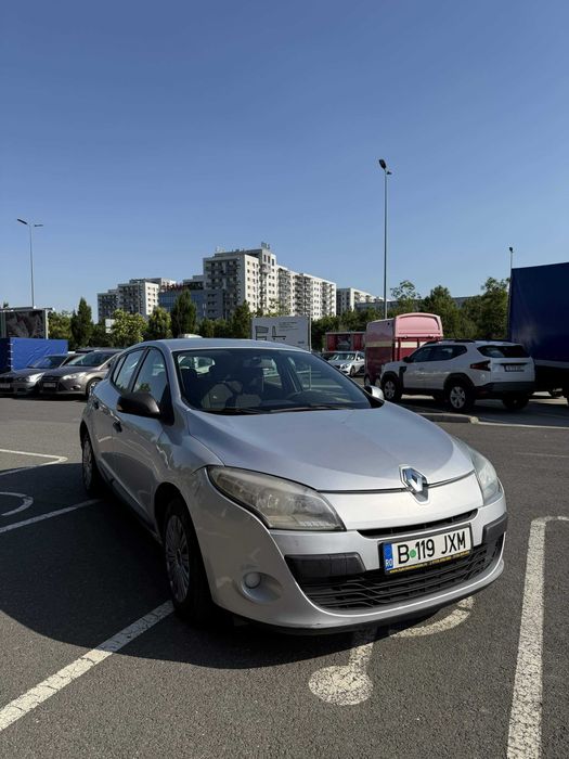 RENAULT Megane 2011