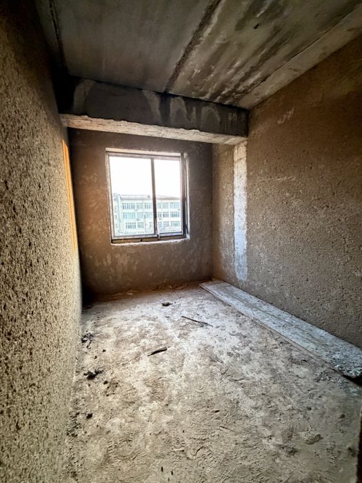 Аэропорт.Продаётся 2х комнатная Коробка