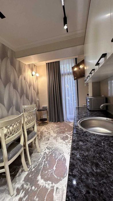 Продаётся квартира на Юнусабаде! "Мегапланет"  1/4/10