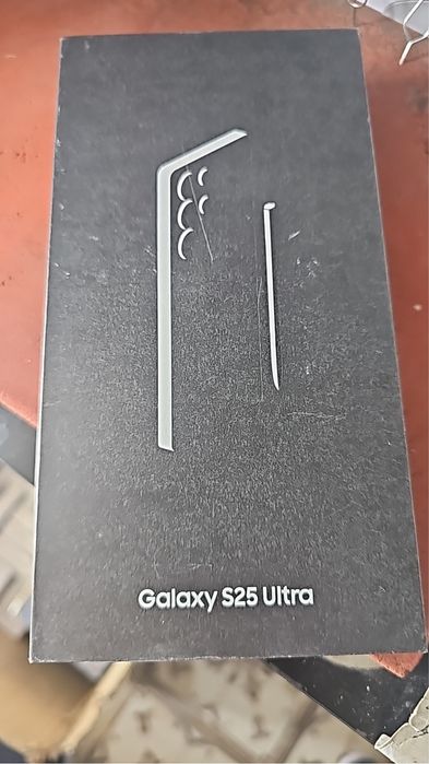 Samsung S25 Ultra 12/256 GB