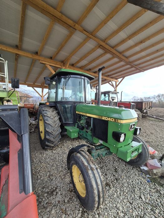 Tractor John Deere 2040