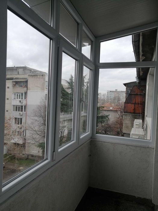 Продава се Тристаен апартамент в Варна, Окръжна болница - 90 кв.м за 1899 €/кв.м - Снимка #9