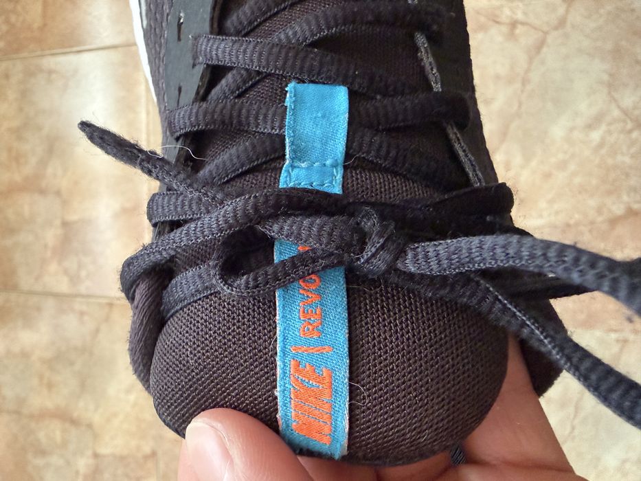 обувки Nike номер 38