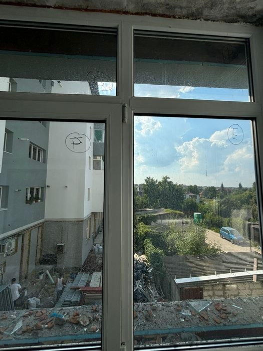 Vand termopan balcon