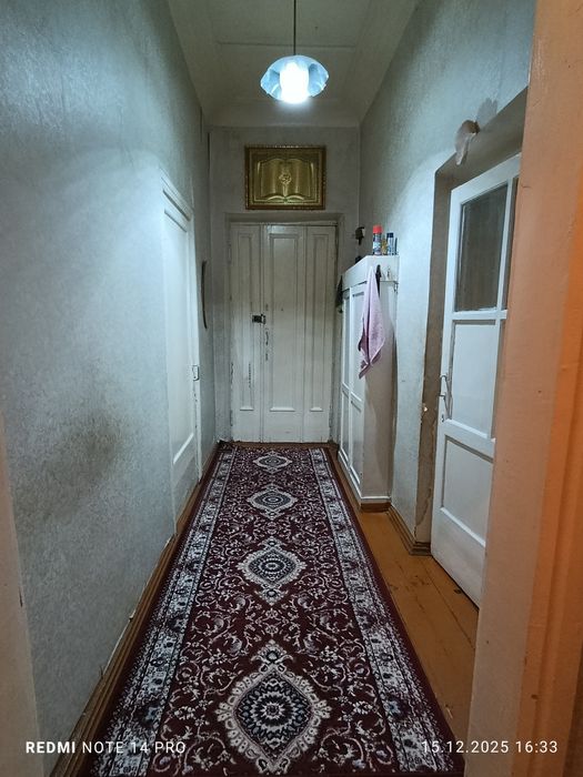 3 xonali uy dakumentlar joyida