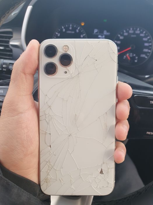 Продам Айфон 11Pro