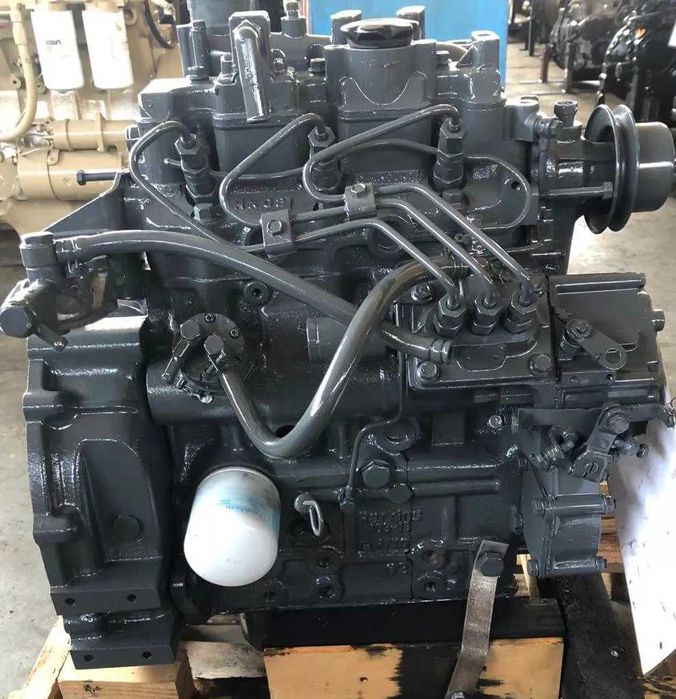 Motor nou Perkins 103.13, recondiționat sau second hand