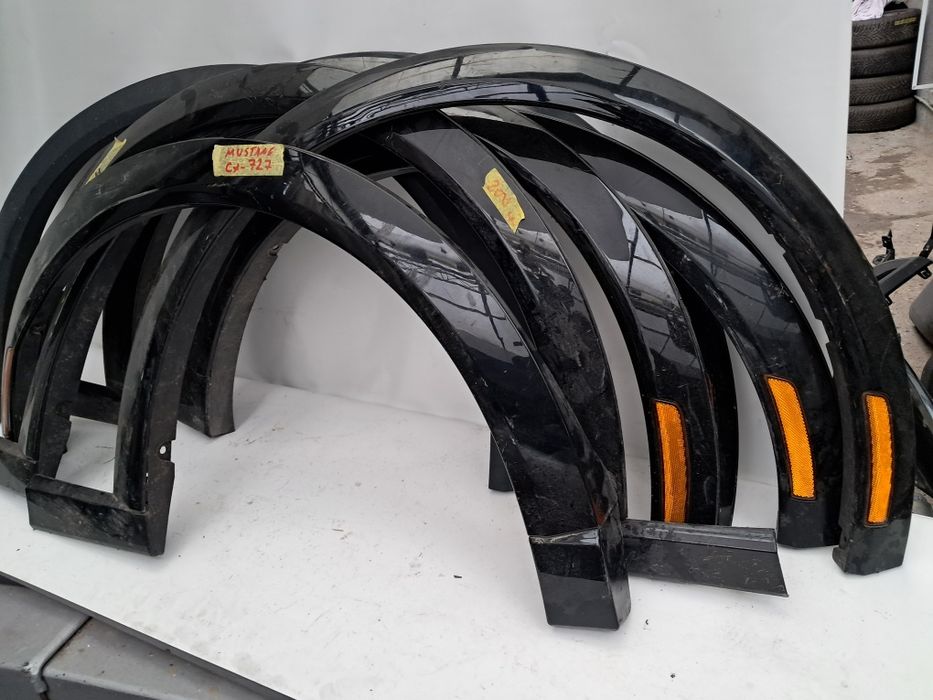 Лайсна калник Ford Mustang  2020/2025г