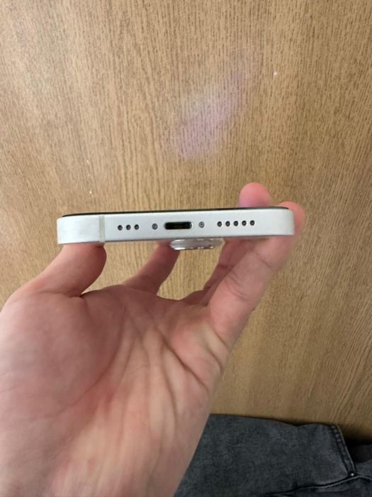 Продам айфон 14