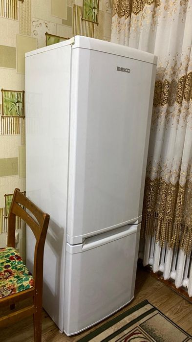Продается холодильник