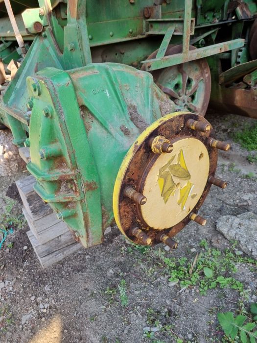Butuci combina John Deere 1174 — poza 2