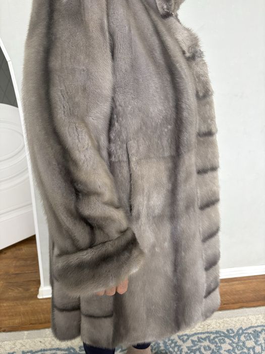Шуба в отличном состояний