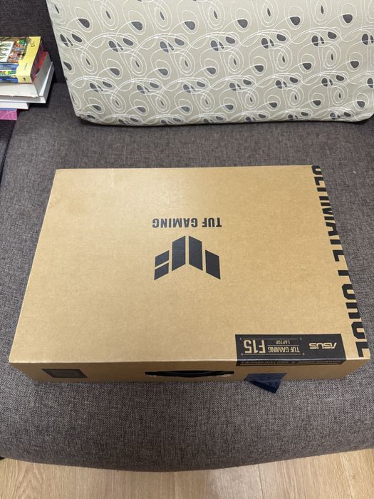 Laptop ASUS Gaming RTX 4060 I7 13th 16GB RAM DDR5 1TB SSD IN GARANTIE