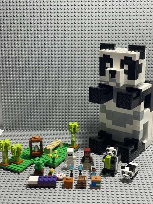 LEGO Minecraft 21245 Panda