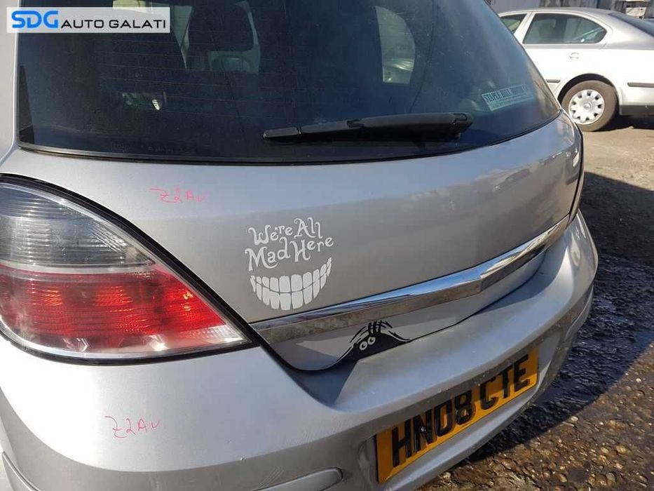 Hayon Haion Portbagaj Dezechipat cu Luneta Geam Sticla Opel Astra H Hatchback 2004 - 2010 Cod Culoare Z2AU