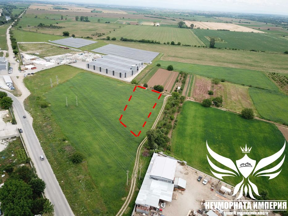 Продавам земя 3500 кв.м - втора линия в Асеновград до фирма Полигруп