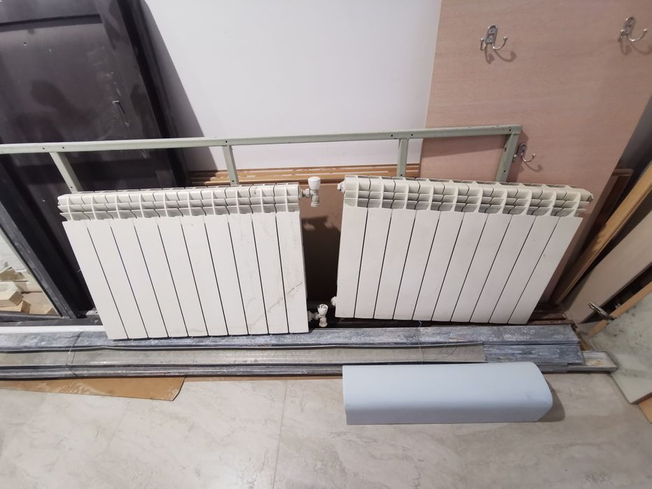 Подам радиаторы б/у по 8тыс