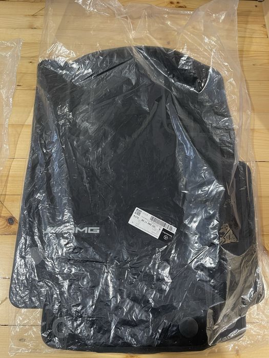 Mercedes Benz AMG Стелки