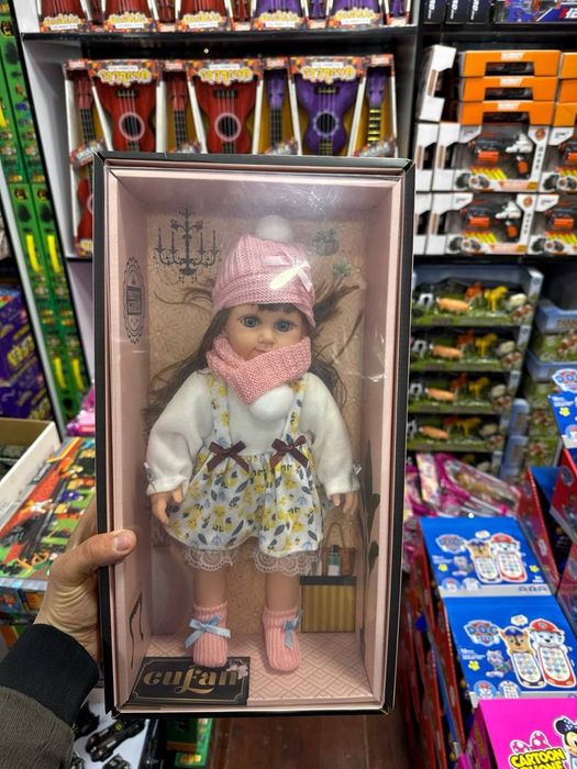 Кукла девочка в подарочной коробке Premium, красивая игрушка