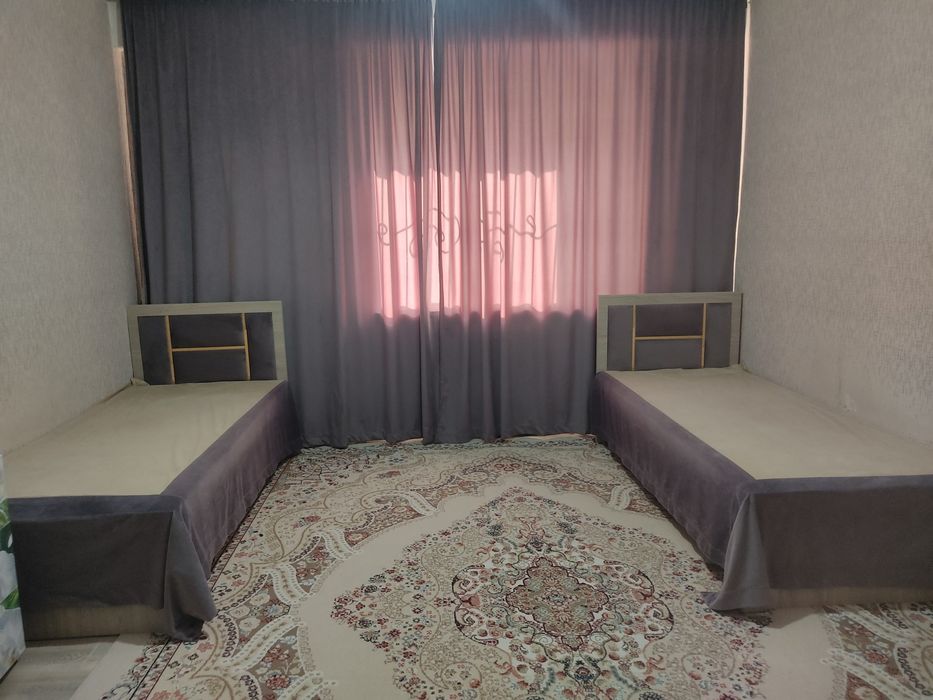 Екі кровать сатылады 90*200  срочно!