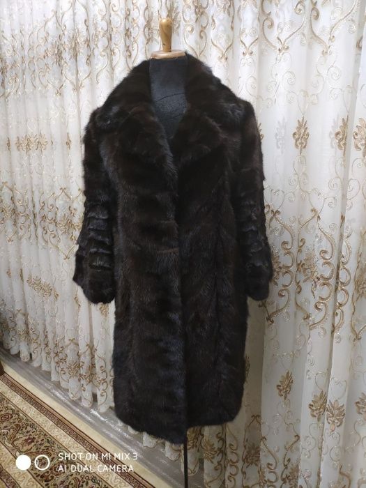 Шуба новые. Без рукавки