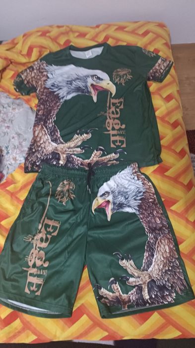 2 piese tricou+pantalon scurt cu imprimeu (XL(Noi la 100lei