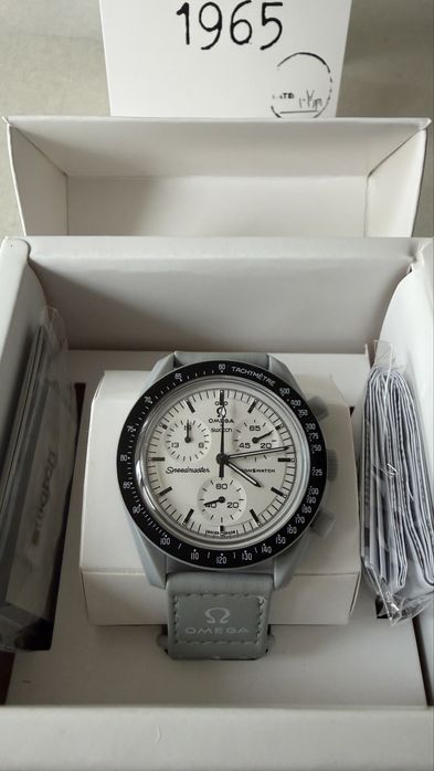Omega x Swatch Mission To the Moon