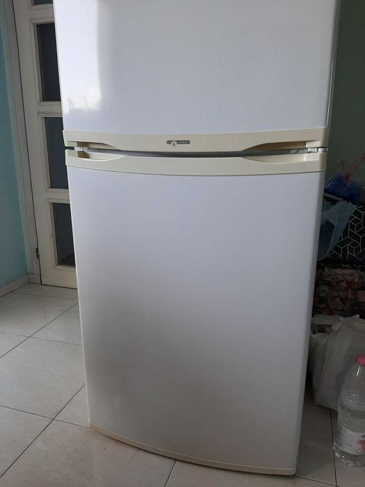 Хладилник Whirlpool